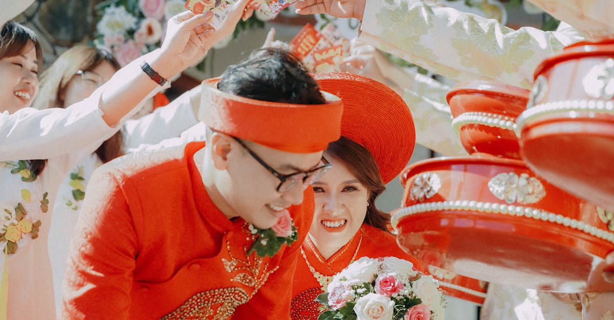 découvrez des rituels de couple enrichissants pour renforcer vos liens et raviver la flamme. explorez des idées inspirantes pour partager des moments de complicité et créer des souvenirs inoubliables ensemble.